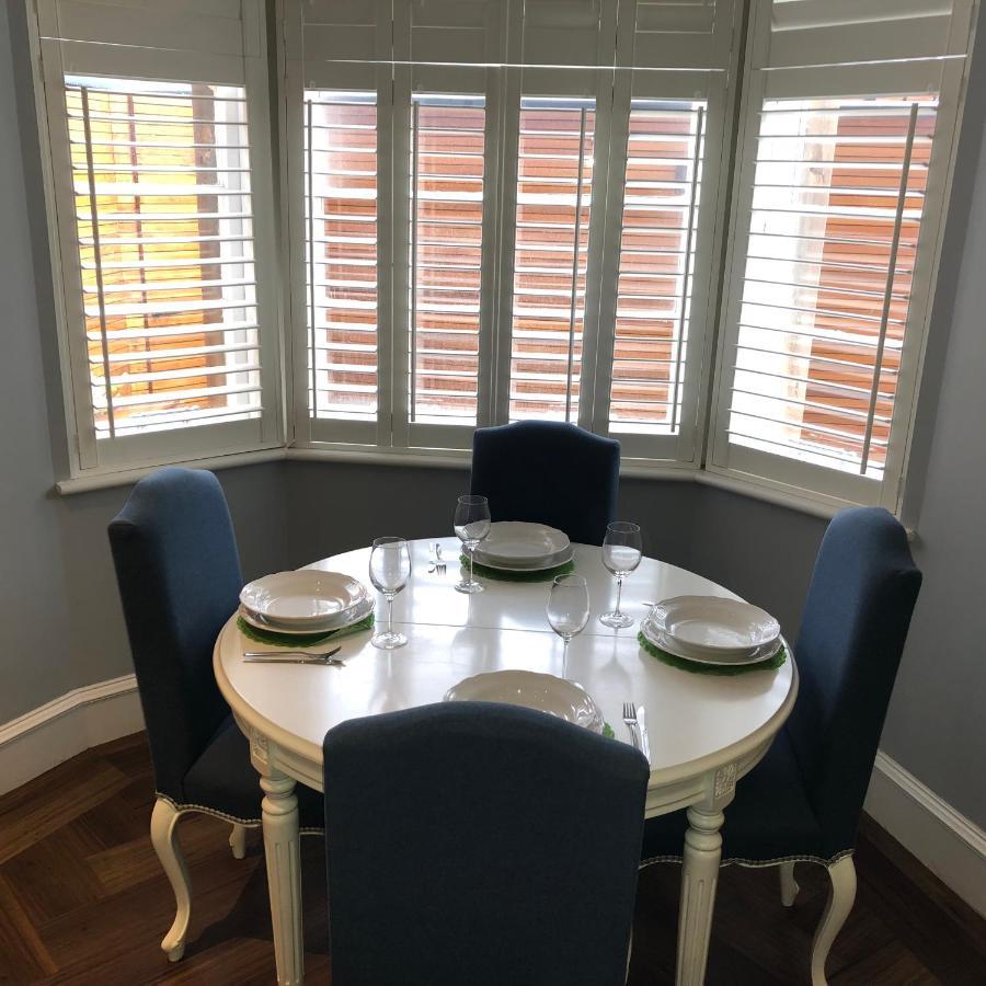 Stylish 2 Bedroom Apartment In Park Circus, West End 格拉斯哥 外观 照片